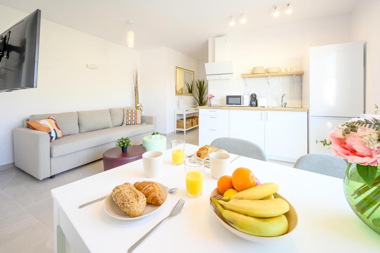 2 Bedroom, New, 1 Min To The Beach, City Center- Picasso By 10Tosea Fuengirola Exteriér fotografie